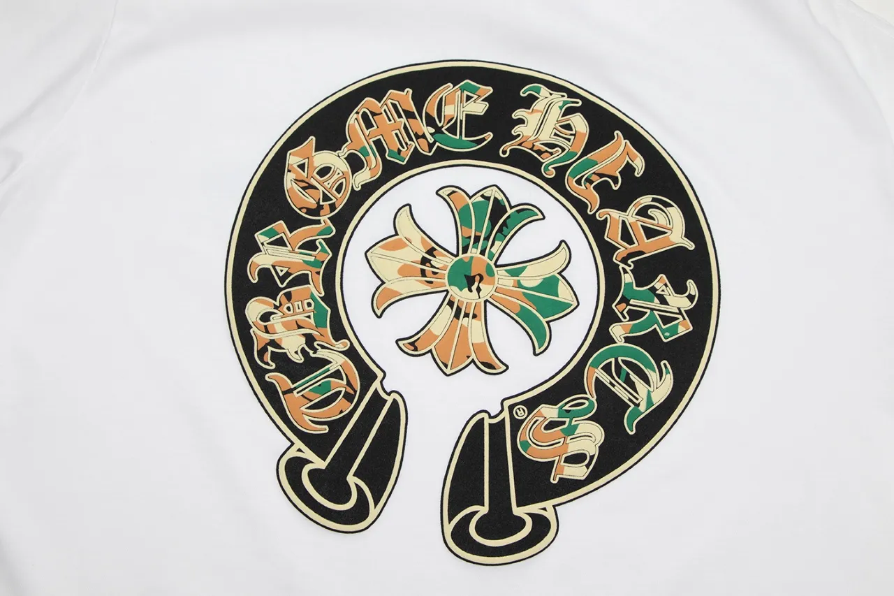 P150 Chrome Hearts Chrome Hearts Sanskrit Horseshoe Camouflage Print Short Sleeve Size: SMLXL Color: Black White